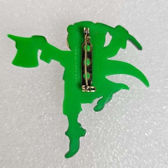 RARE Hallmark PIN St Patrick Vintage LEPRECHAUN w Shillelagh 1973 Irish Brooch - Picture 5 of 10